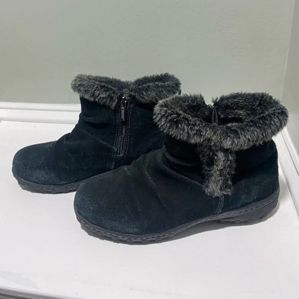 All Weather Black Leather Faux Fur Ankle Boots by Khombu -size 7